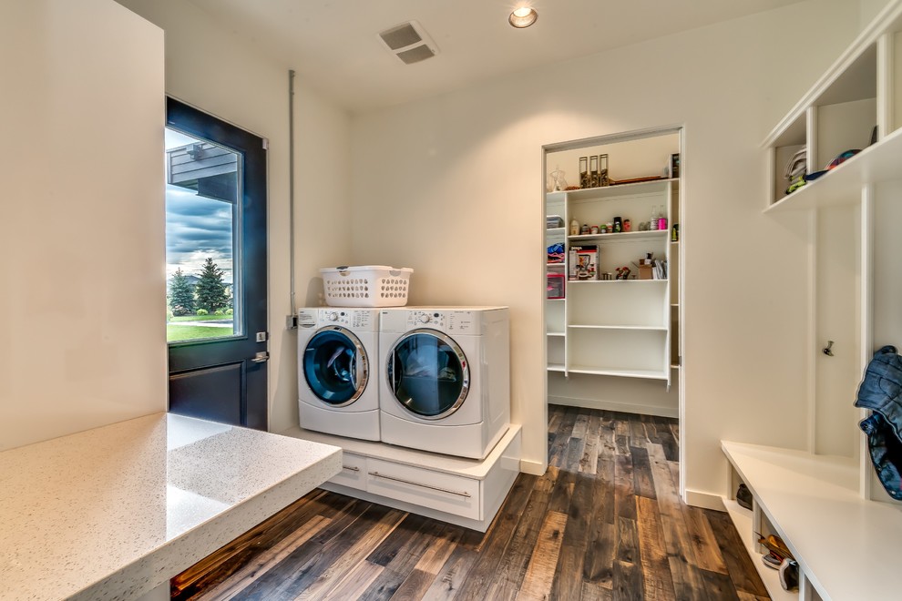 Photo of an industrial laundry room in Boise.
