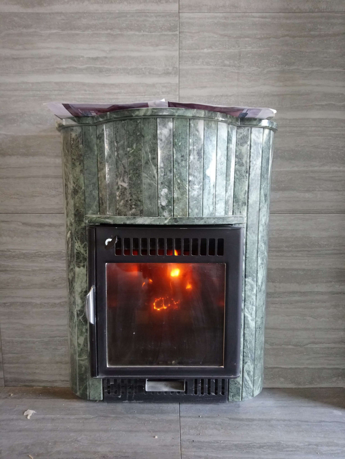 Банная печь Feringer Optima в змеевике