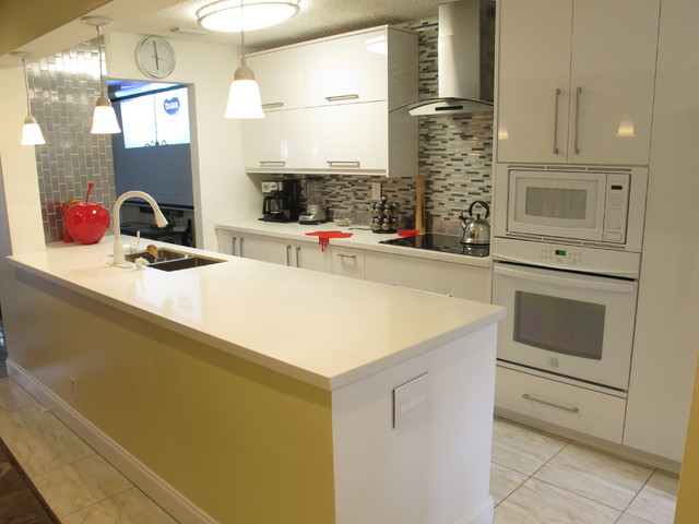 Modern White Slab Kitchen Modern Kitchen Miami By Real