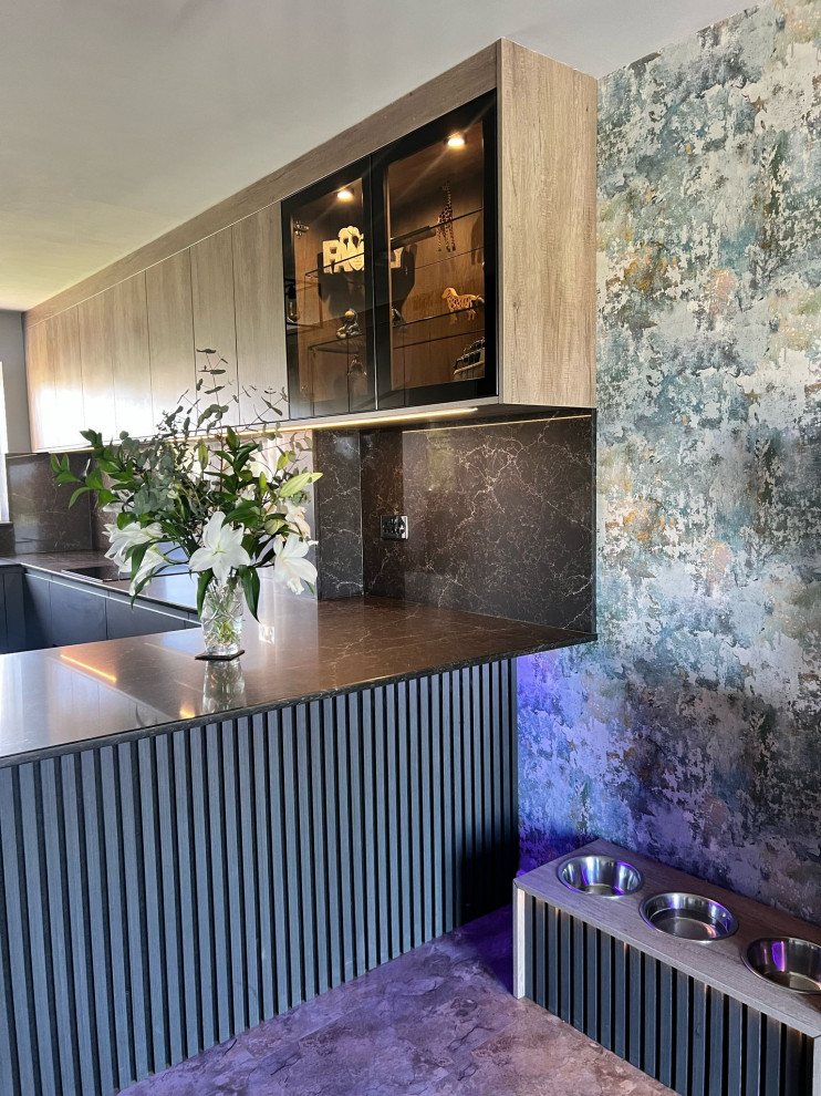 The Hinckley Kitchen - Volpi True Handleless - RRP £30,500 - Luxe Price £25,000