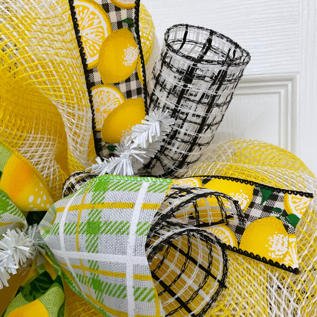 Squeeze The Day Lemon - Contemporary - Wreaths And Garlands - by What A ...