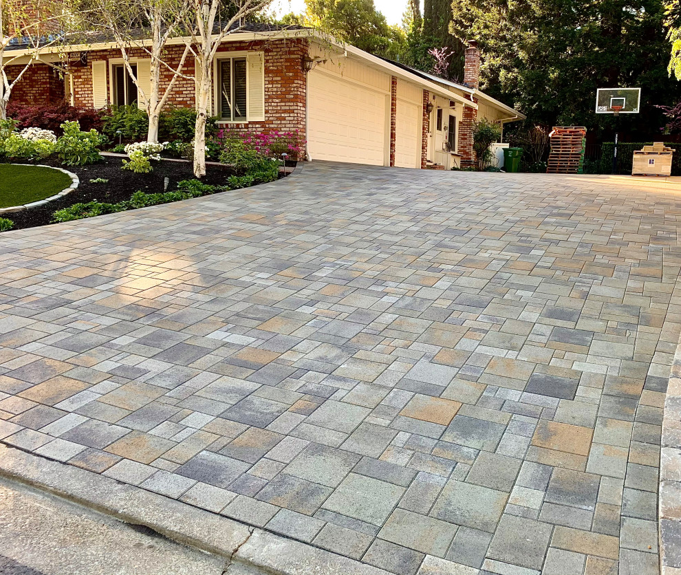 Interlocking Pavers for Driveways