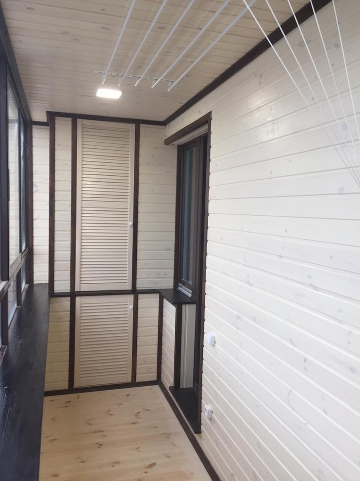 Обшивка балкона