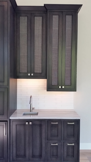 Home design - transitional home design idea