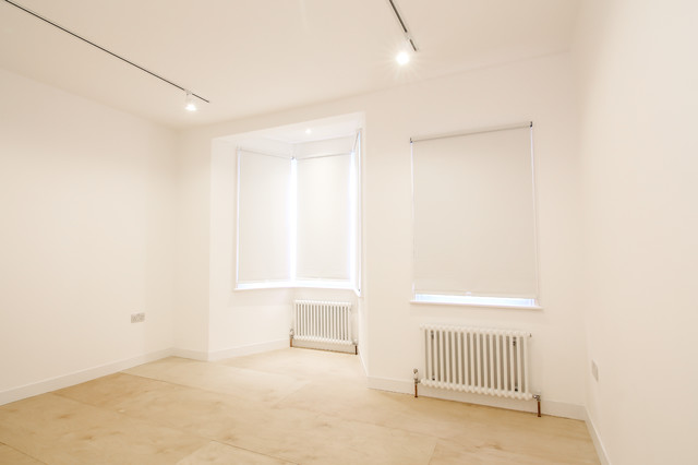N15 Complete house refurbishment, Loft room, low maintenance garden modern-bedroom