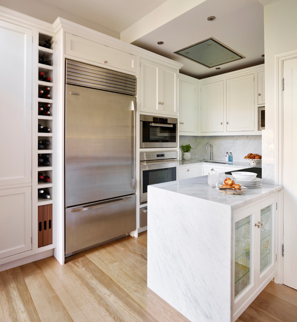 Small space, big kitchen. nyklassisk-koek