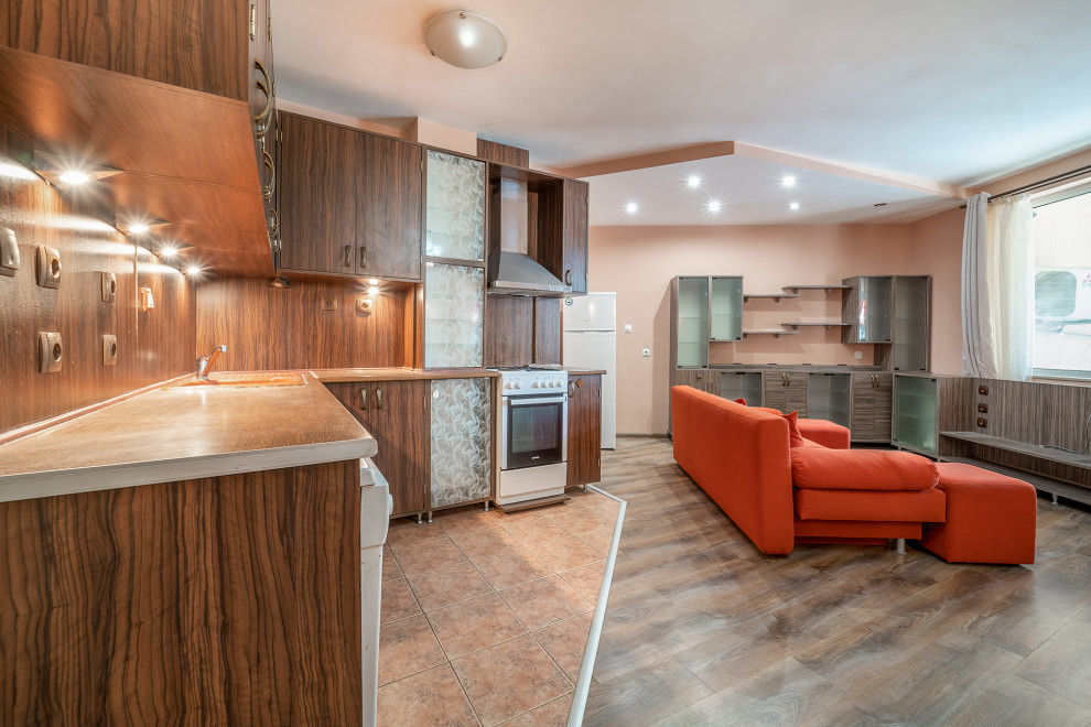 Варна, Левски, ул. „Доктор Иван Басанович“ 116