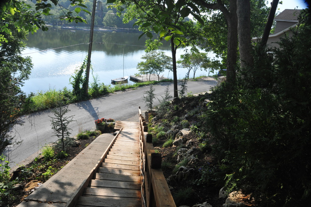 Lake of the Forest Landscape Kansas City by Embassy Landscape Group