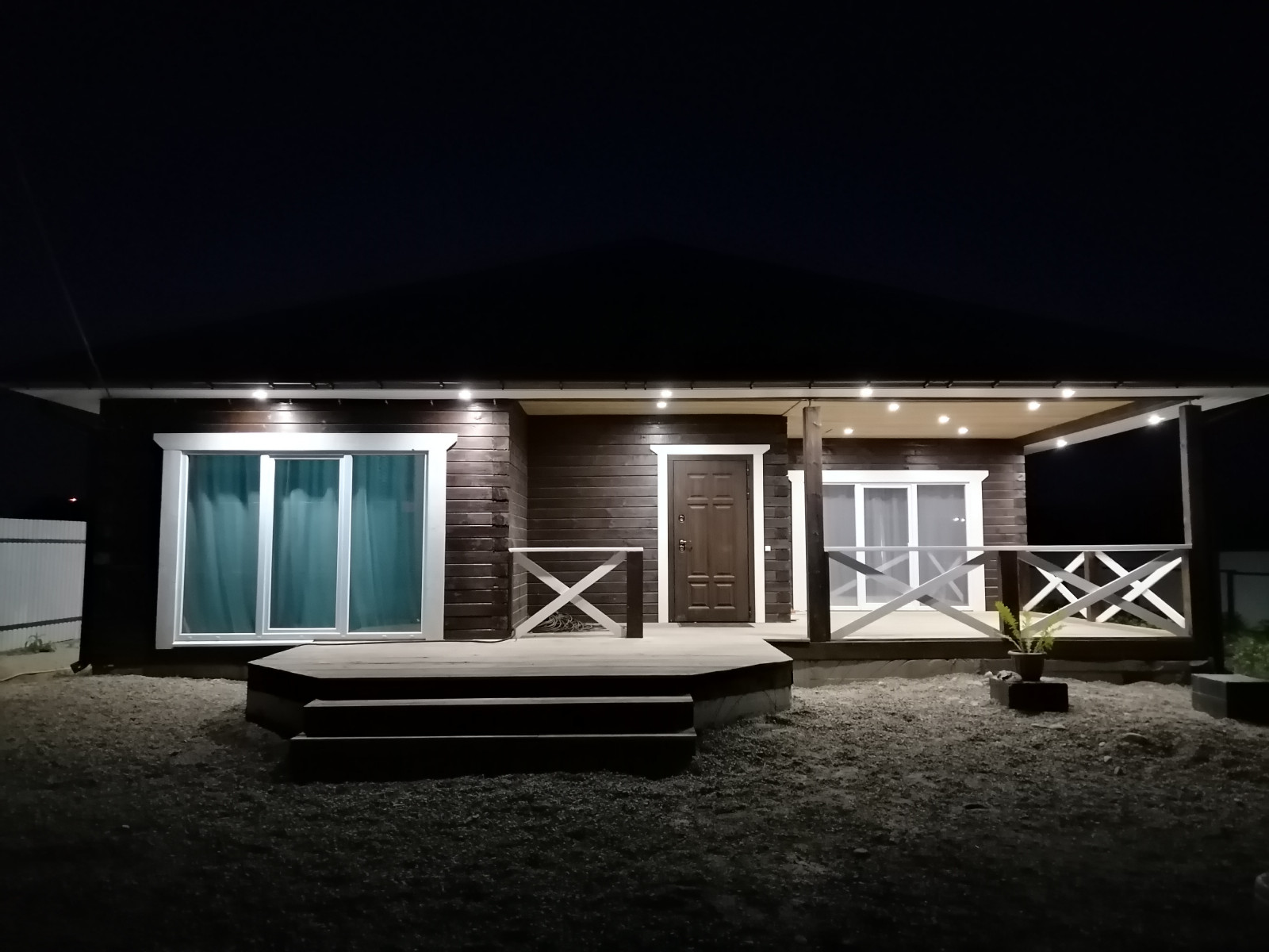 Двухэтажный дом из газобетона