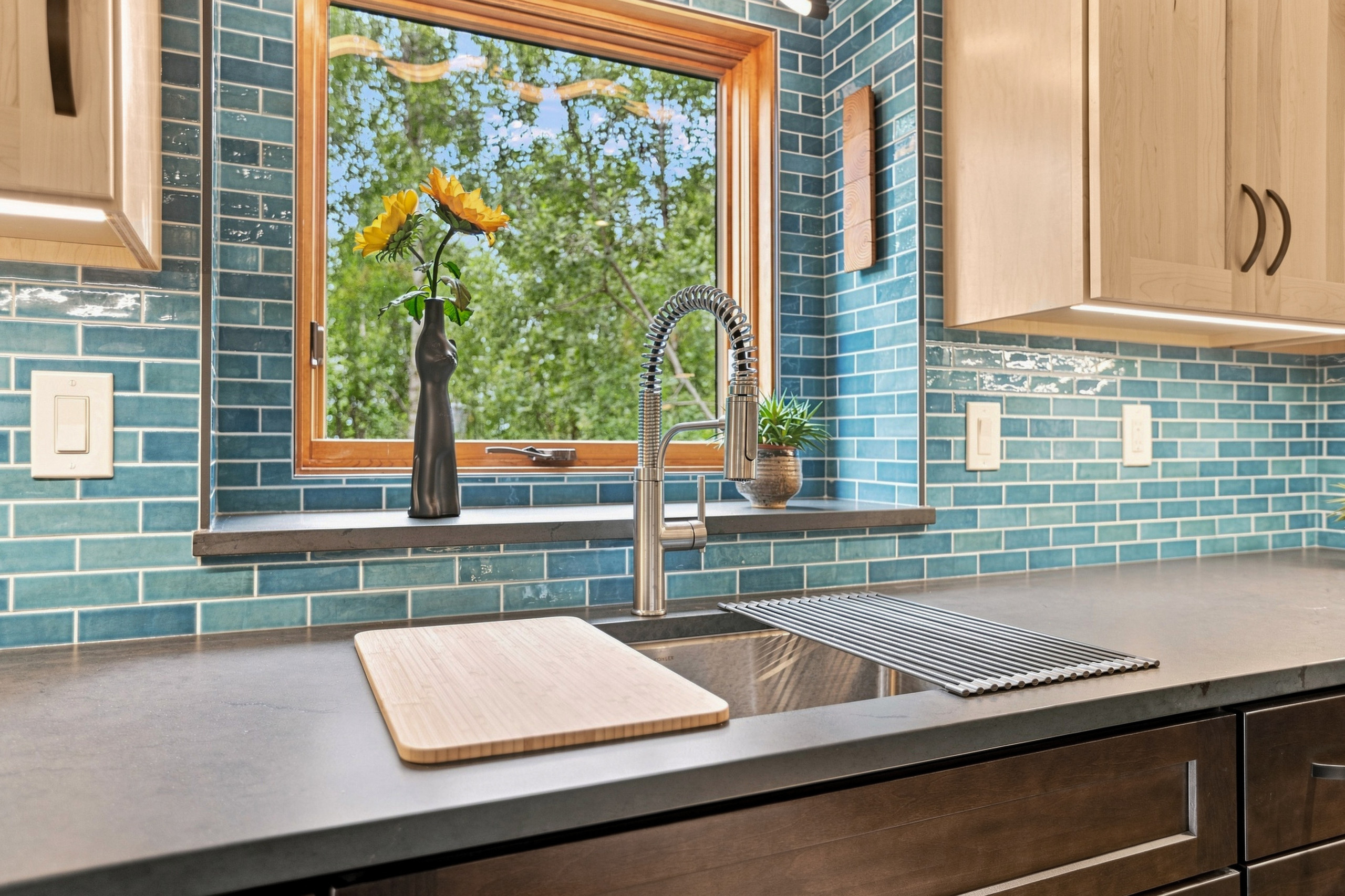 Glacier & Timber Kitchen