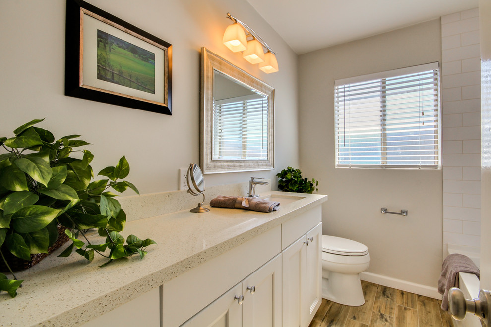 Bathroom - transitional bathroom idea in Phoenix