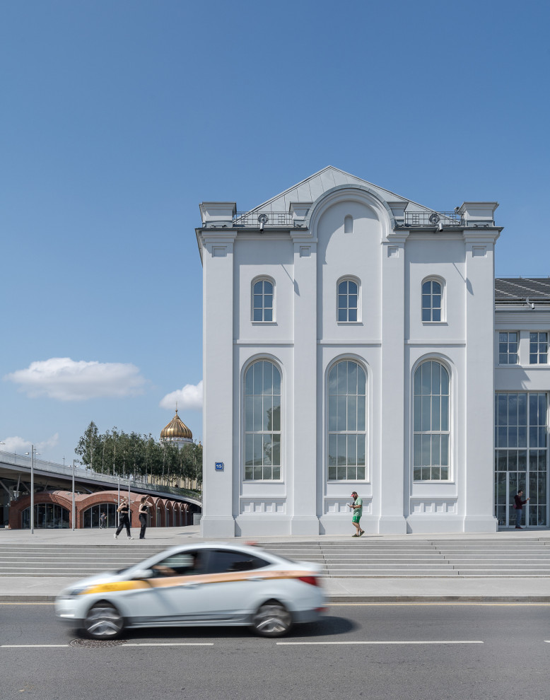 GES-2 , House of Culture