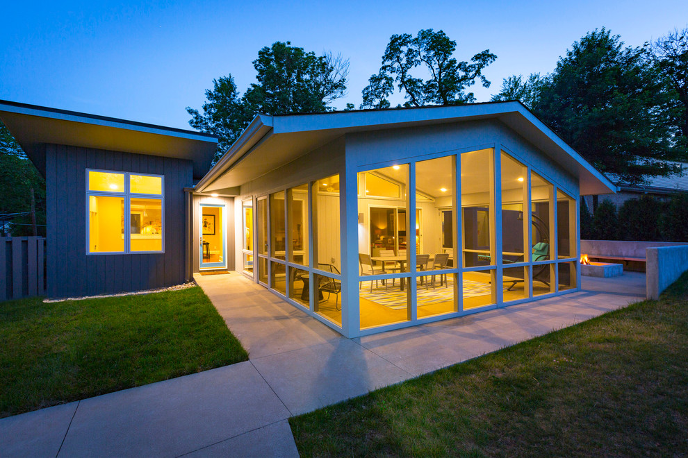 Laramie Residence - Midcentury - Porch - Cincinnati - by Ryan Duebber ...
