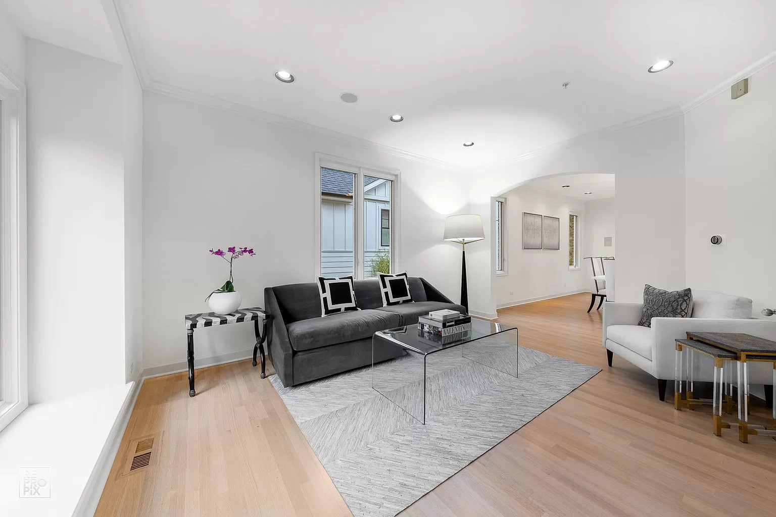 Chestnut Contemporary