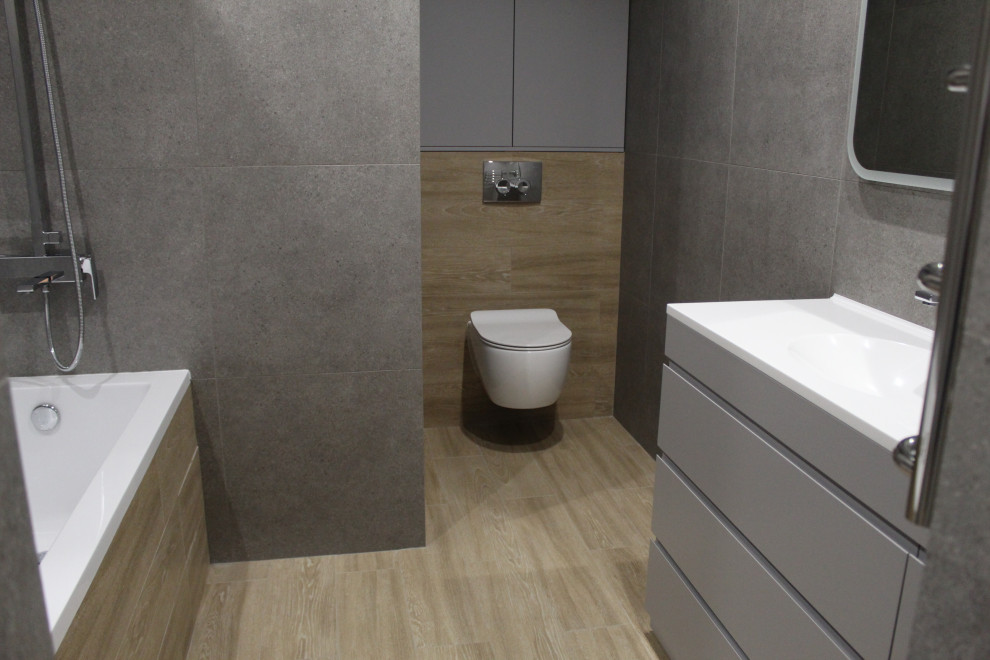 Четырехкомнатная в центре под ключ по дизайн-проекту