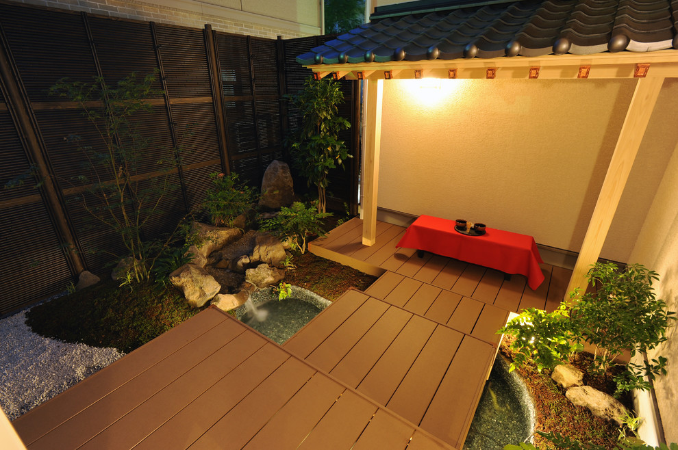 Photo of an asian patio in Other.