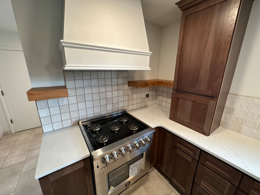 Outdated to Current Kitchen Renovation