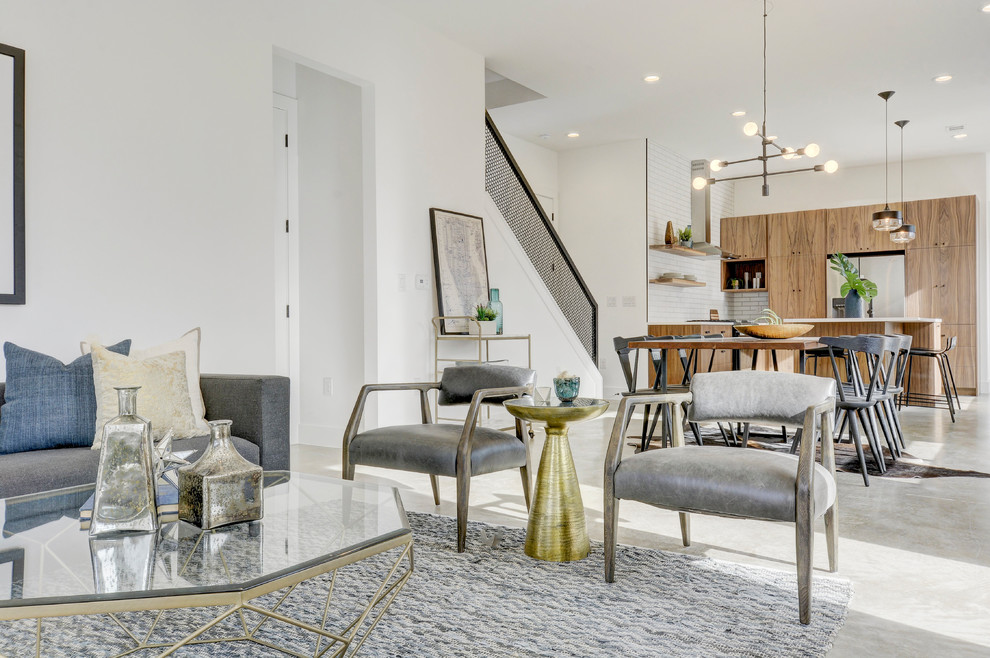 Meredith Tankersley Photographer Austin by Twist Tours Real Estate