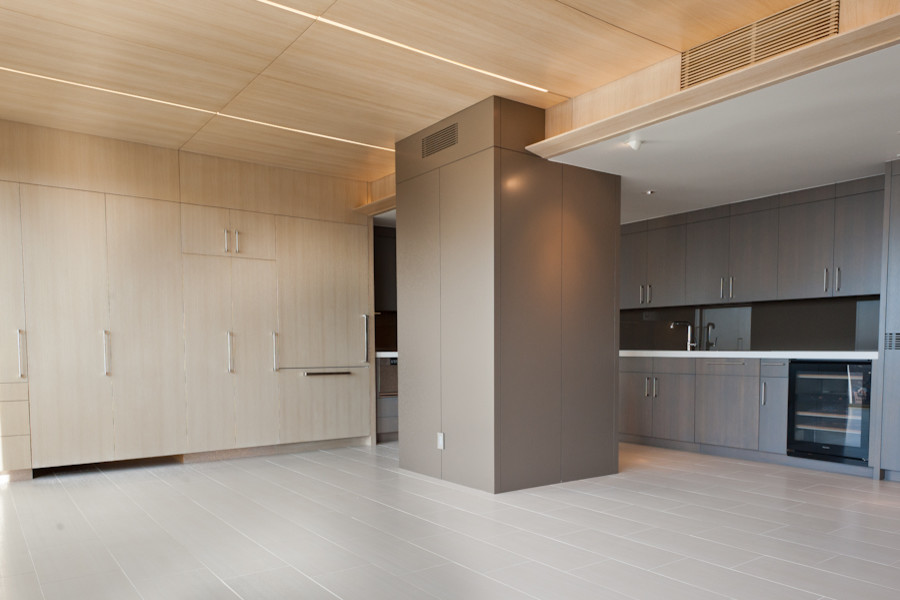 Home design - small modern home design idea in Dallas