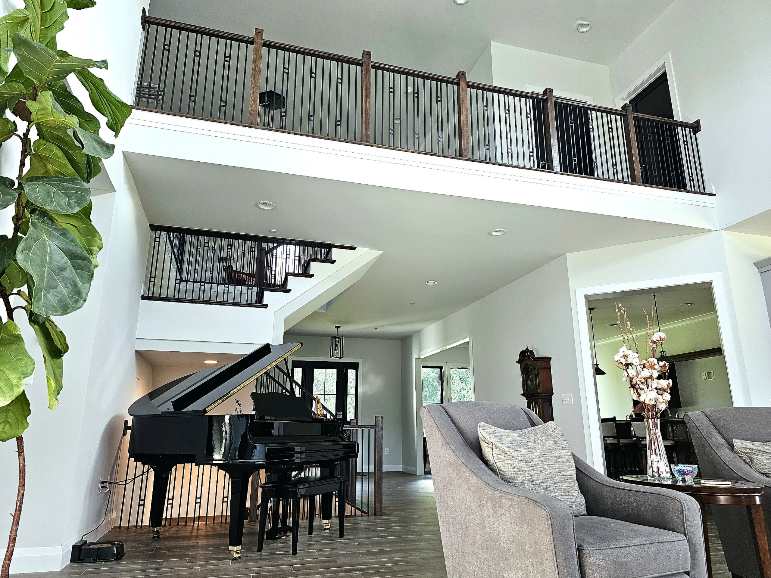 109_Impressive Floating Staircase in Countryside Retreat, Upper Marlboro, MD