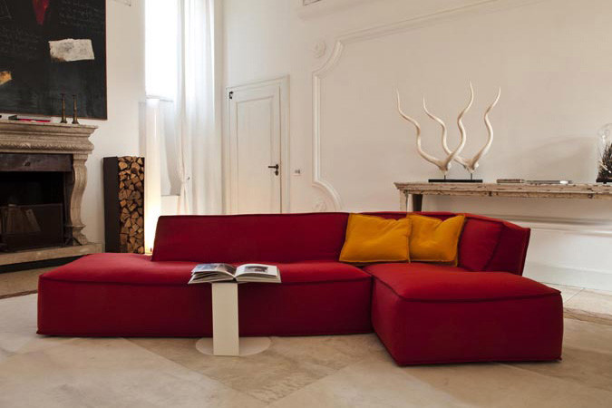 Inspiration for a contemporary home design remodel in Miami