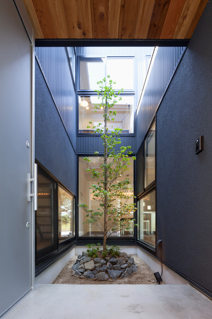 船岡の家 asiatisch-patio