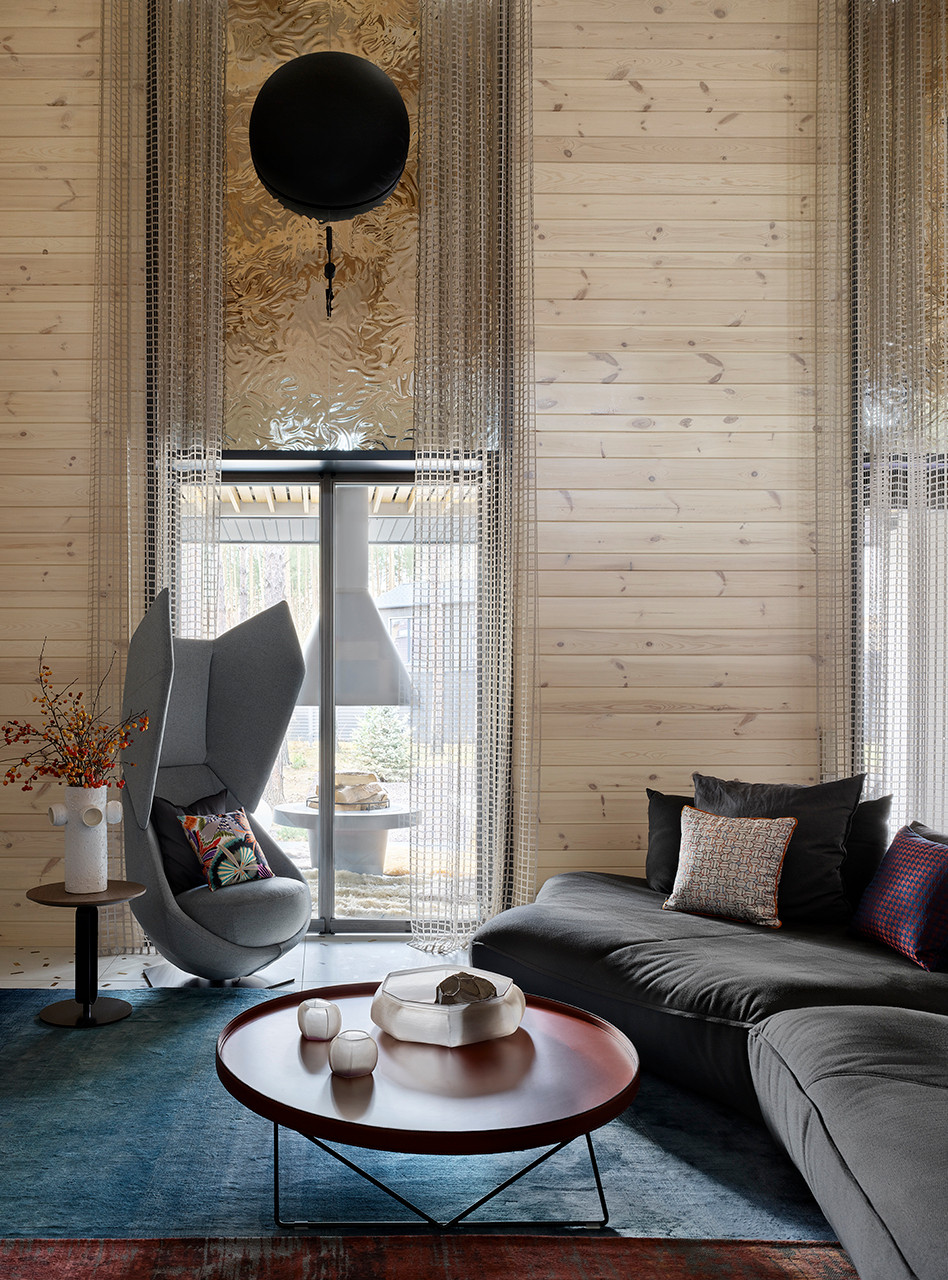 Интерьер загородного дома по проекту Павла Лопанова