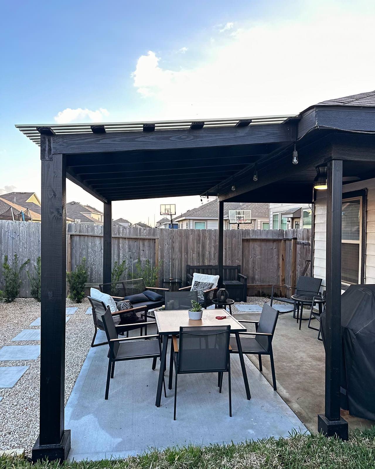 Savanna Pasture Front and Backyard Makeover!
