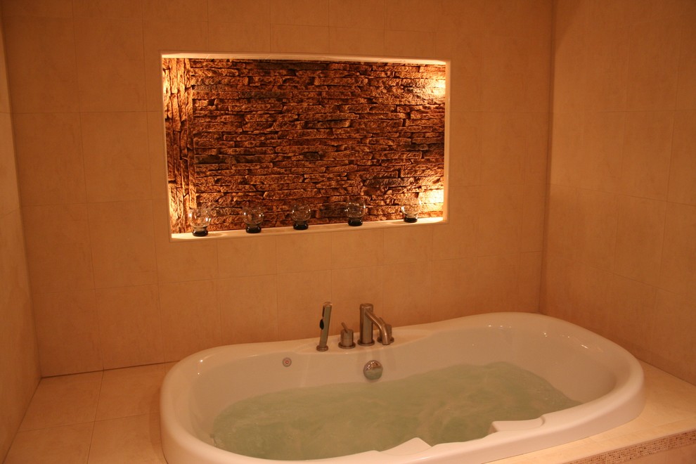 Home design - traditional home design idea in New York