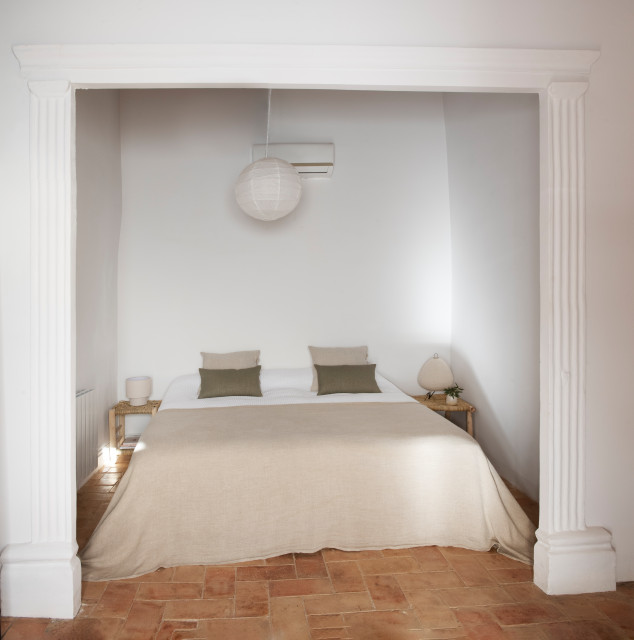 Casa Maltesa country-bedroom