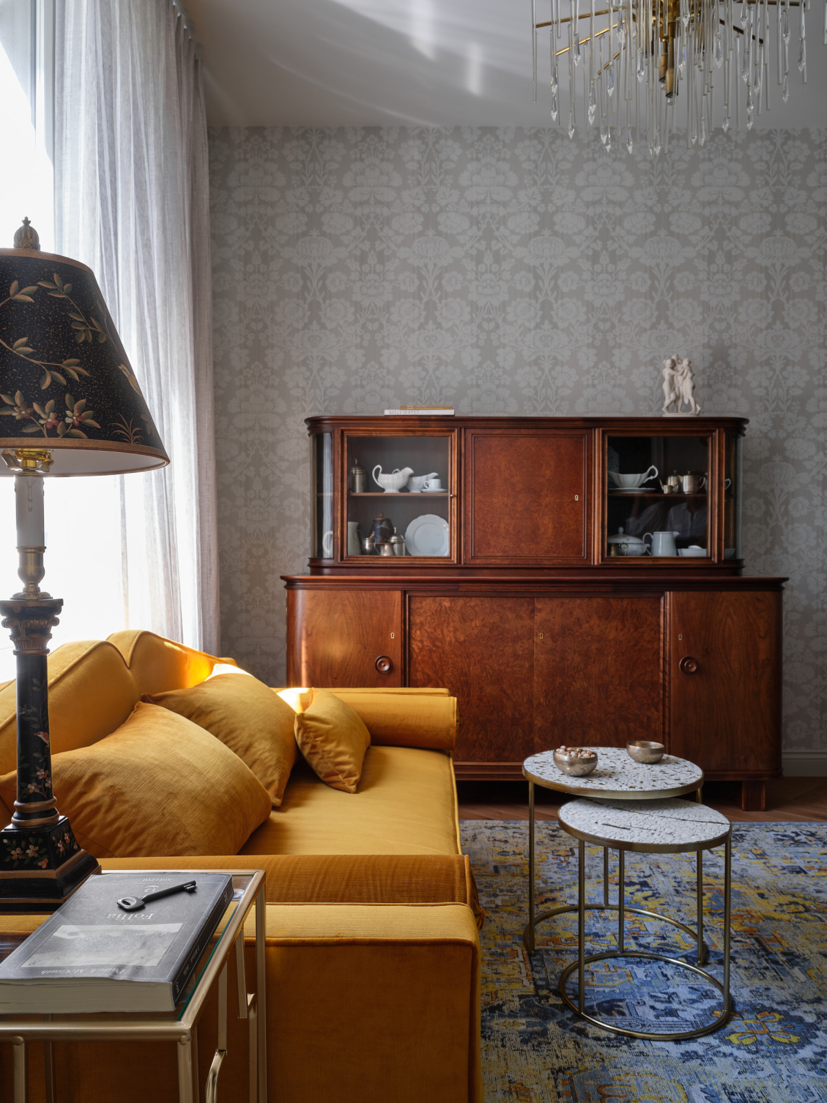 Публикация в ELLE (октябрь 2022)