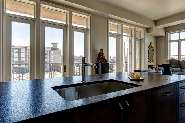 Soho Project modern-kitchen