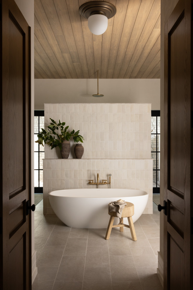 Example of a transitional bathroom design in Orlando