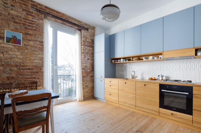 Ma&szlig;gefertigte Eichenk&uuml;che mit modernen Designelementen kitchen