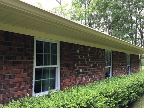 Paint or Limewash Ranch Style Brick house