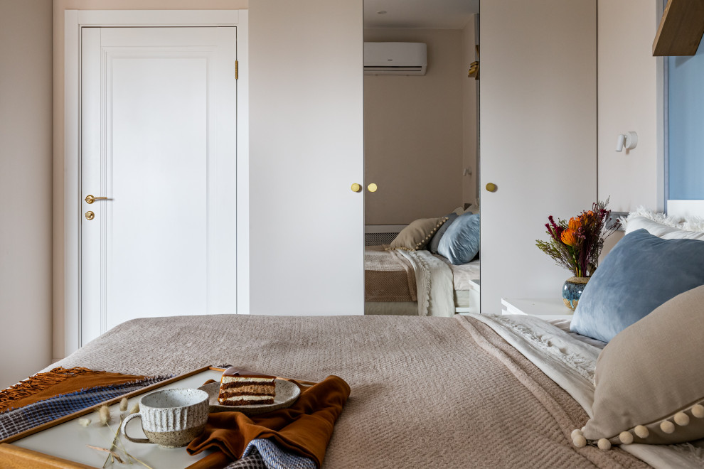 Четырехкомнатная квартира на Варшавской улице