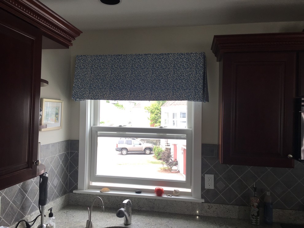 Kick Pleat Valances - Hull, MA