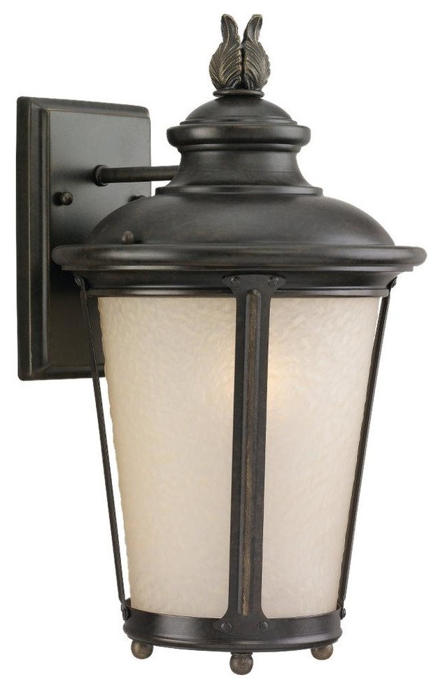 MEDIUM LED OUTDOOR WALL LANTERN Traditional Outdoor Wall Lights And