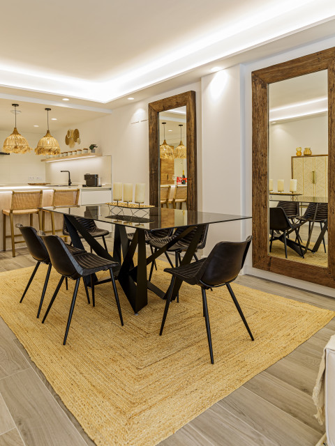 Riverside contemporary-dining-room