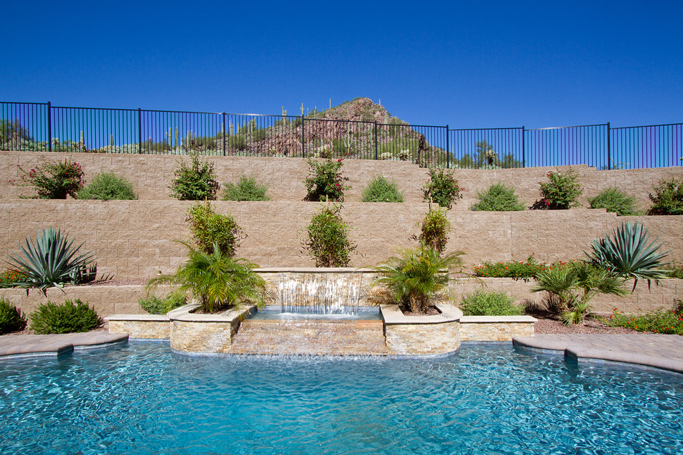 Keystone Compac Straight Split Phoenix by Keystone Retaining Wall