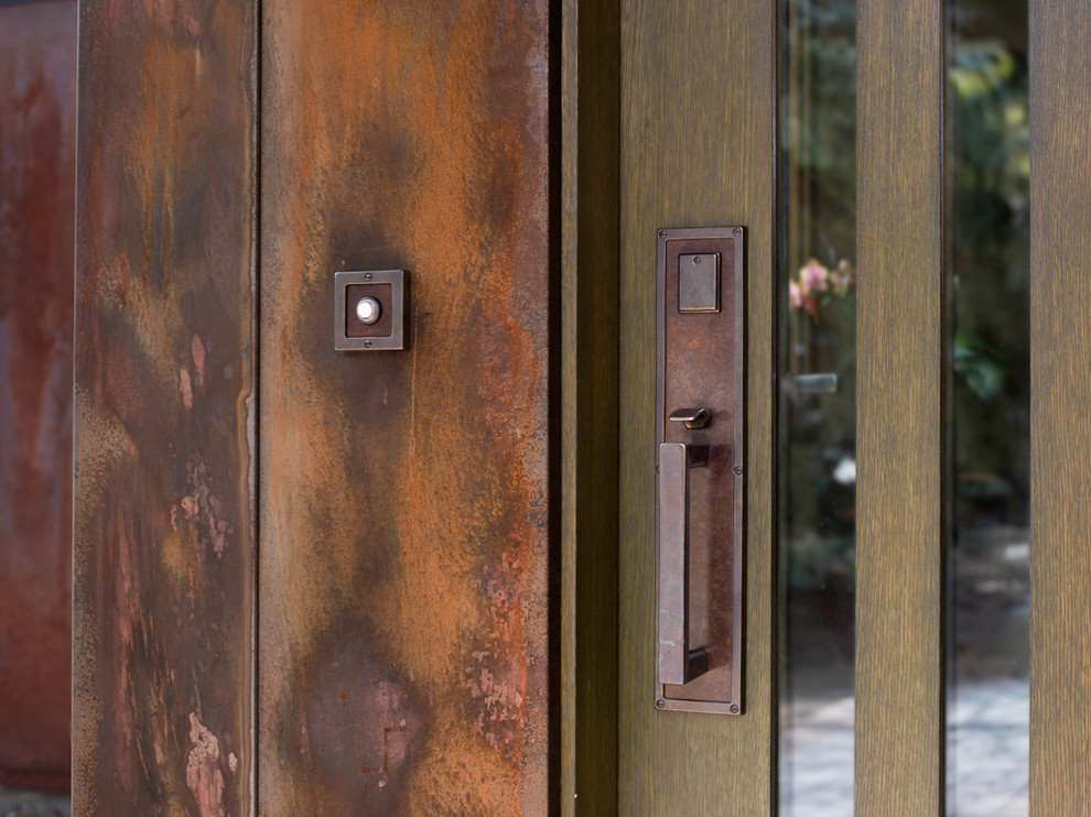 Entryway - rustic entryway idea in Jackson