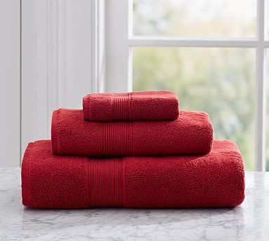 PB Classic 820-Gram Weight Bath Towel, Cardinal Red