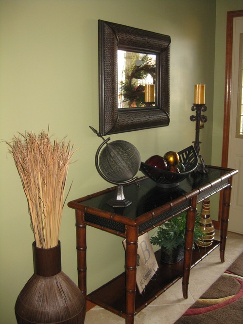 Need help with mirror for small foyer