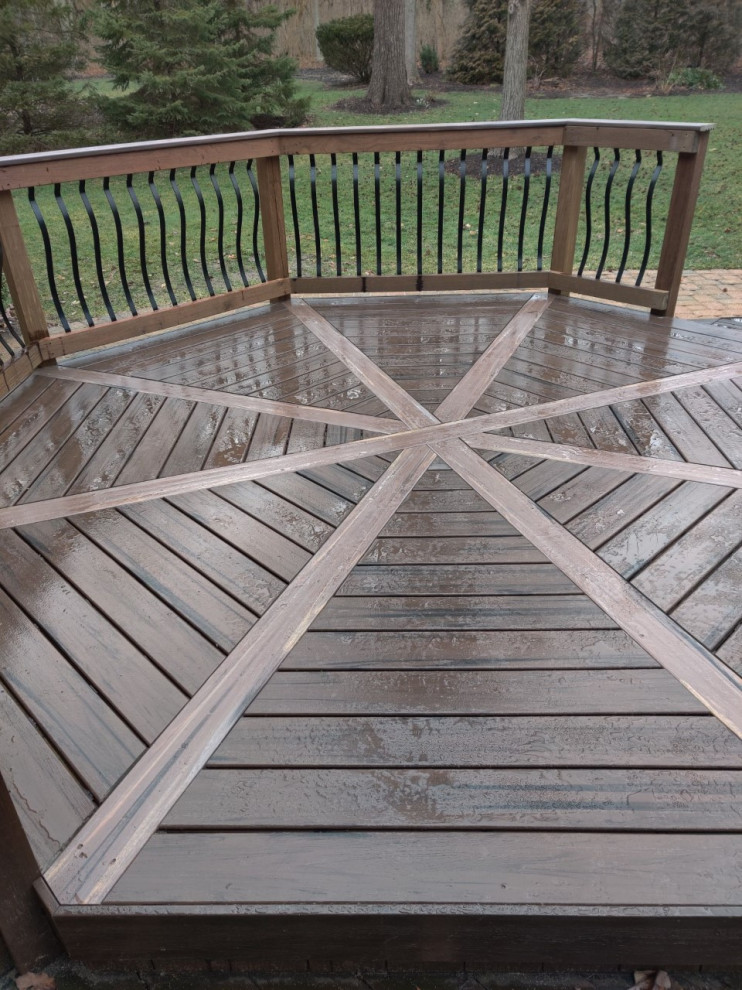 Deck - transitional deck idea in Cincinnati