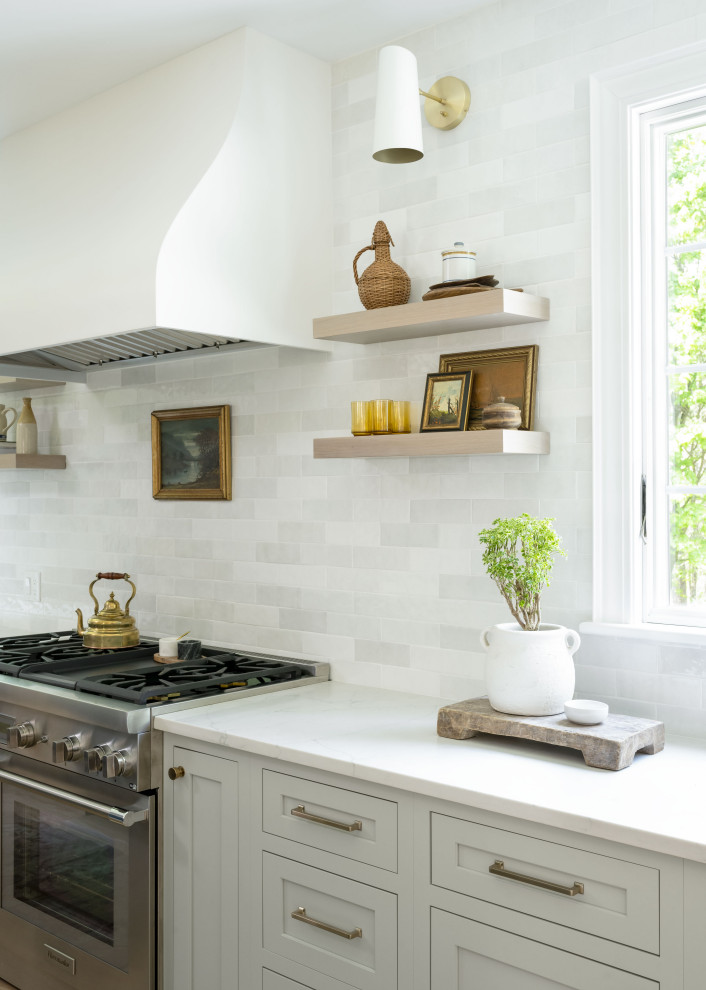 Inspiration for a transitional home design remodel in Boston