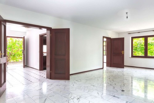 Wohnzimmer mit carrara marmor: rausreiÃen und parkett legen?