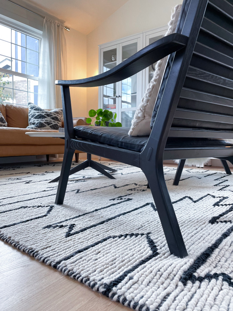 Butler Living & Foyer | Arvada, CO | Classic Modern Remodel