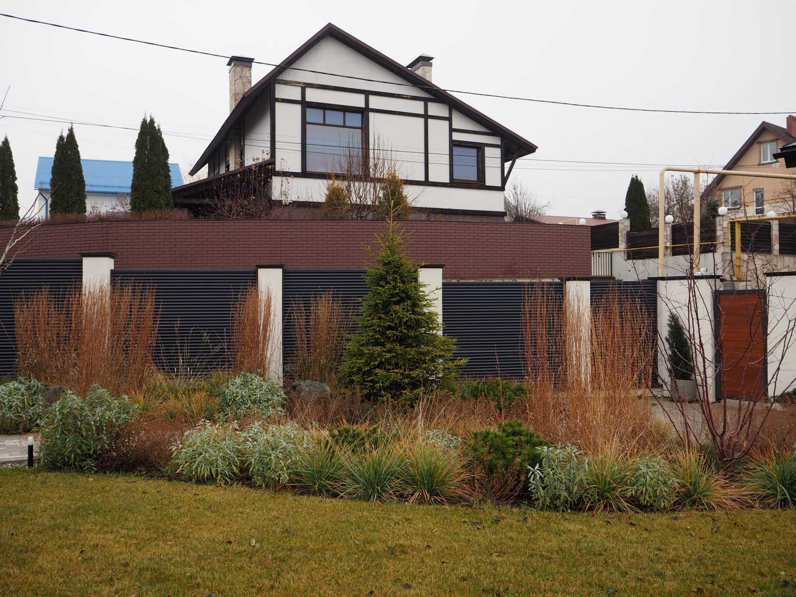 Сад с видом на Волгу