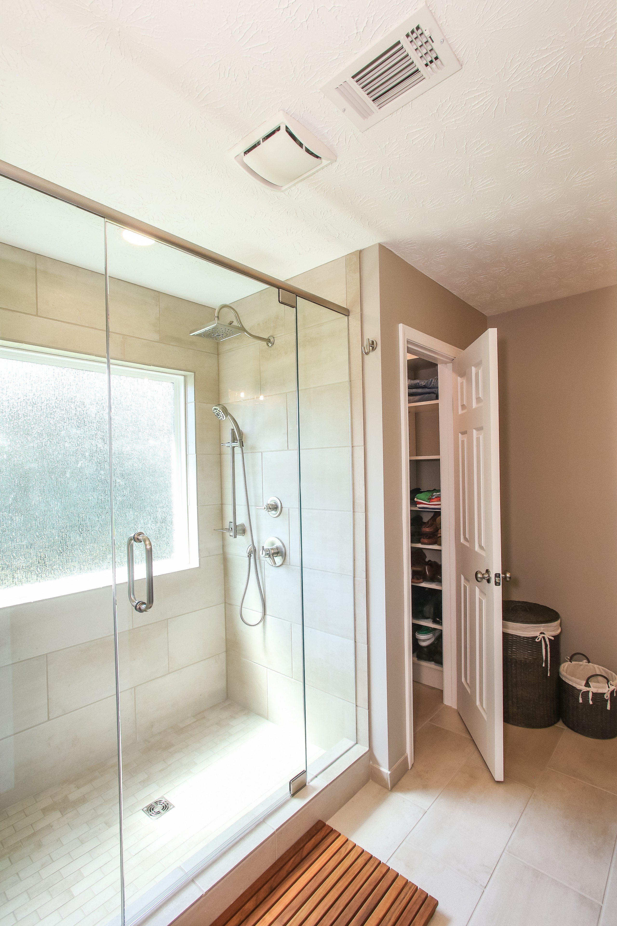 Flowery Branch Master Suite & Guest Bath