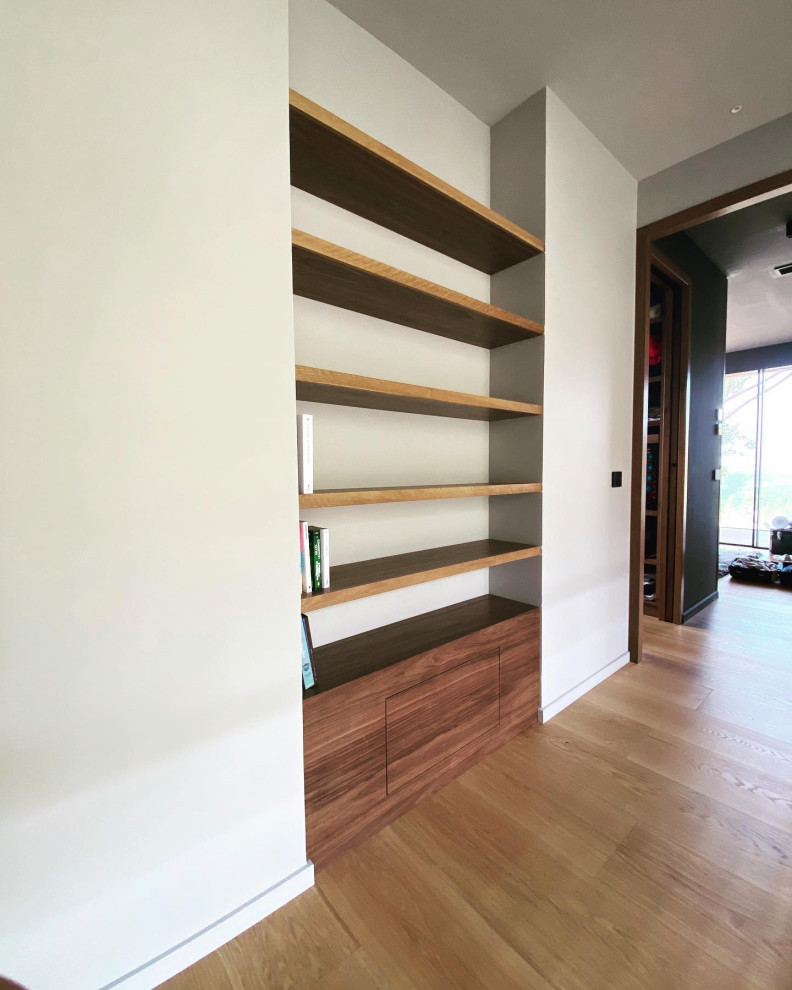 Fabrication sur mesure et pose de deux aménagement intérieur